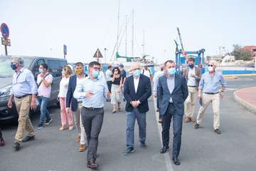  El Cabildo invertirá 1,6 millones en el Puerto de Taliarte para explotar su potencial pesquero, científico y deportivo/TA.